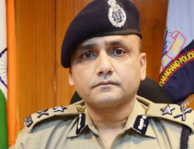 एडीजी अभिनव कुमार समेत उत्तराखंड के छह पुलिसकर्मियों को राष्ट्रपति का पुलिस पदक