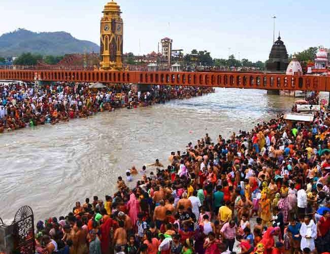 हरिद्वार में मकर संक्रांति पर श्रद्धालु नहीं कर पाएंगे स्नान, लगाई गई रोक, जिलाधिकारी ने जारी किए आदेश