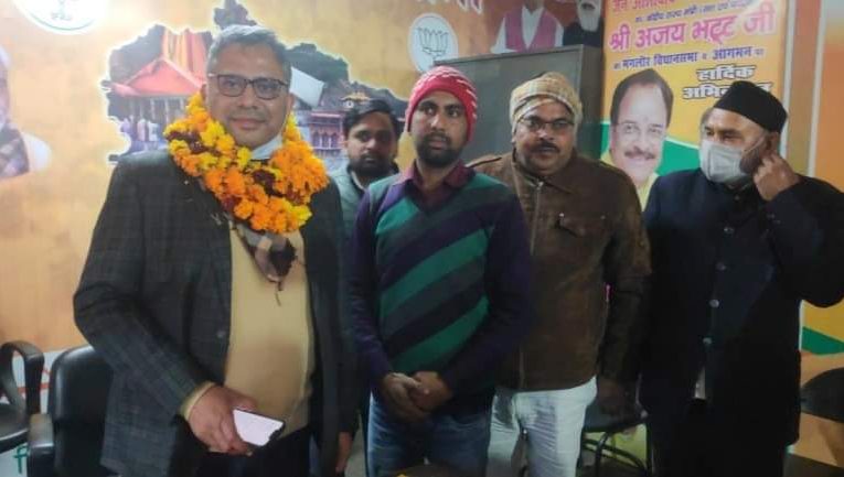 मंगलौर विधानसभा का कराया जाएगा सर्वोगिण विकास: दिनेश सिंह पवार, मंगलौर भाजपा प्रत्याशी का पार्टी कार्यकर्ताओं ने किया स्वागत