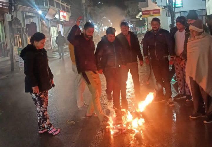 शिवालिक नगर में भाजपाइयों ने फूंका पंजाब सीएम का पुतला, की नारेबाजी, तत्काल प्रभाव से राष्ट्रपति शासन की मांग की