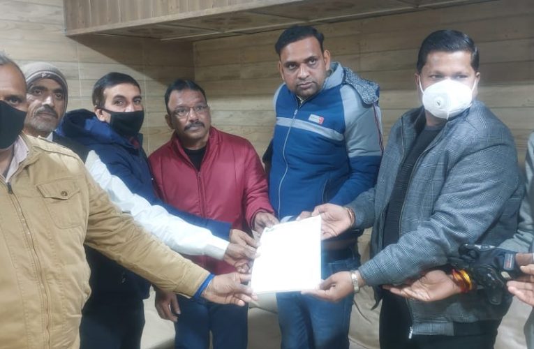भाजपा में गुटबाजी सतह पर, भगवानपुर नगर मंडल अध्यक्ष सहित अन्य पदाधिकारियों ने दिया इस्तीफा