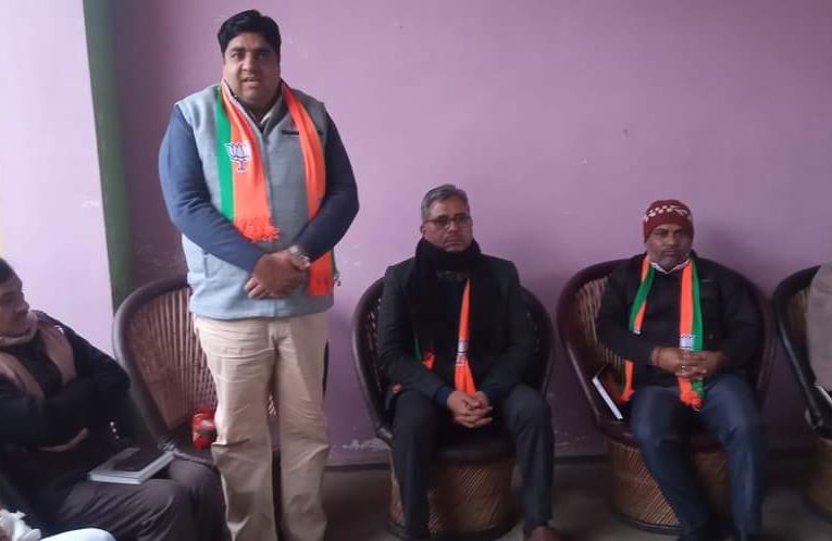 भाजपा नेता सुशील राठी ने प्रत्याशी दिनेश पवार के समर्थन में मांगे वोट, कहा मंगलौर विधानसभा से सर्व समाज भाजपा के साथ, होगी भव्य जीत