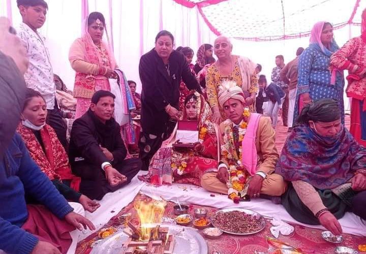इनरव्हील क्लब ने निर्धन कन्याओं का विवाह कराया