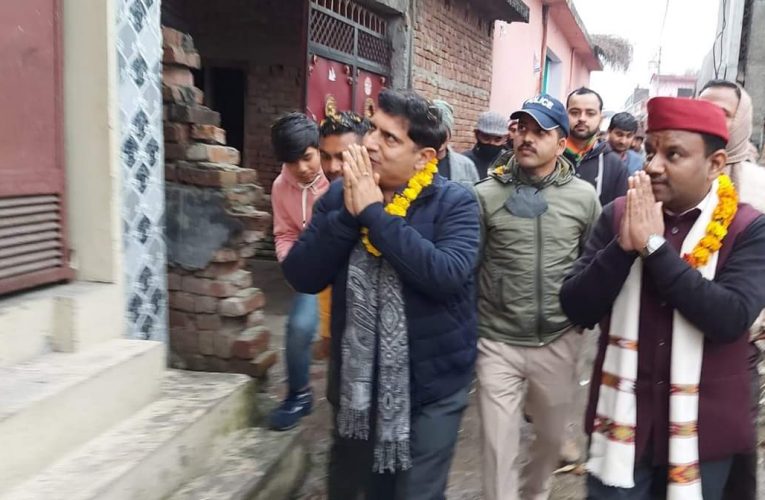 भाजपा प्रत्याशी प्रदीप बत्रा का कई जगह स्वागत, मतदाताओं ने किया खुलकर समर्थन