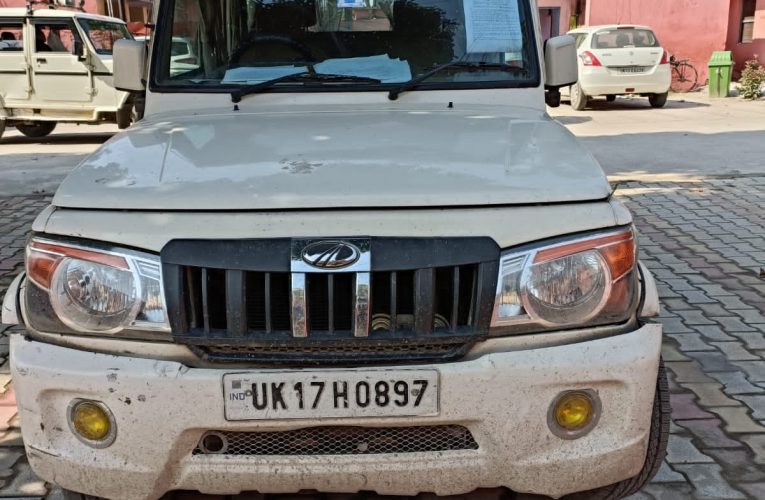 बसपा प्रत्याशी के भाई के खिलाफ मुकदमा दर्ज, मतदाताओं को रुपए बांटने के शक में रुकवाई गाड़ी में मिले पैसे, नकदी व कार सीज