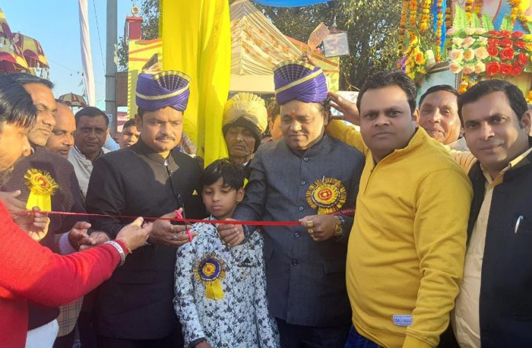 धूमधाम से निकली संत शिरोमणि गुरु रविदास की शोभायात्रा, बसपा नेता सुबोध राकेश ने किया शुभारंभ, कहा गुरु रविदास एक महान व्यक्तित्व के स्वामी थे