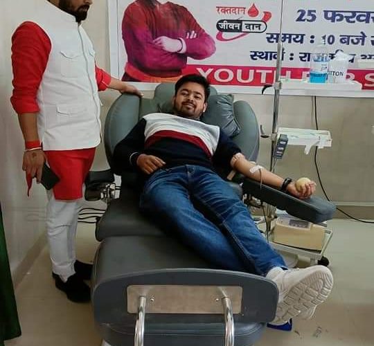रक्तदान खुद की सेहत के लिए भी फायदेमंद: दीपक पांडे, यूथ फॉर सोसायटी की ओर से सिविल अस्पताल में लगाया गया रक्तदान शिविर