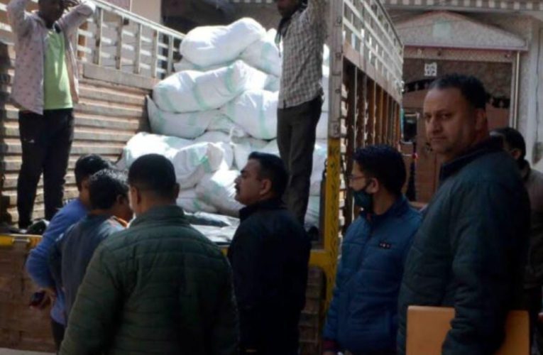 तंबाकू कारोबारी के यहां जीएसटी टीम की छापेमारी, पकड़ा 17 लाख रुपए का टैक्स चोरी का माल, घंटों चली कार्रवाई से मचा रहा हड़कंप