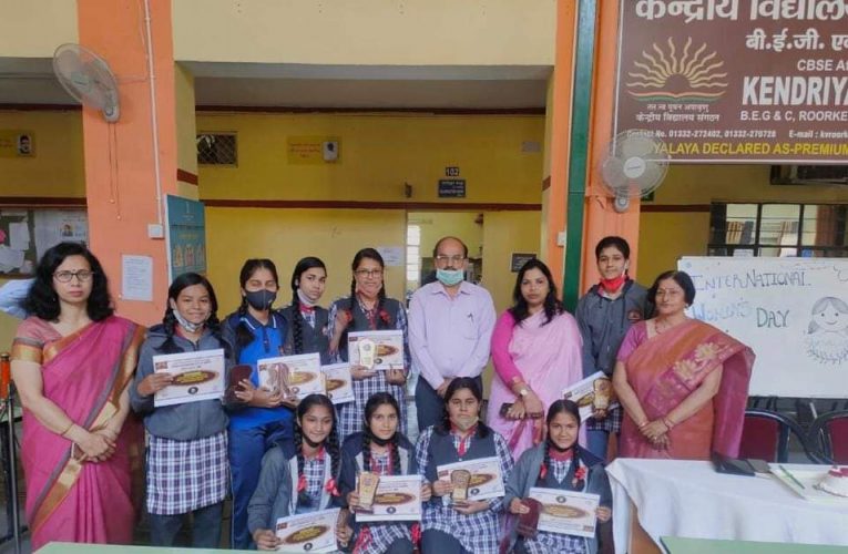 भारतीय संस्कृति में नारी का विशेष सम्मान, केंद्रीय विद्यालय एक में अंतर्राष्ट्रीय महिला दिवस पर आयोजित समारोह में महिलाओं को सम्मानित किया गया