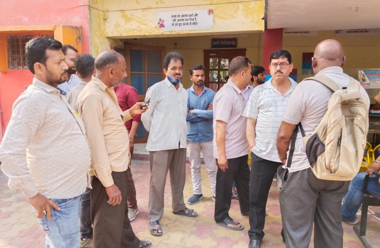 चेकिंग के लिए पाडली गुर्जर पहुंची उर्जा निगम टीम के साथ मारपीट, बनाया बंधक