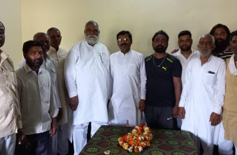 कांग्रेस कार्यकर्ताओं ने की भगवानपुर विधायक ममता राकेश को नेता प्रतिपक्ष बनाए जाने की मांग