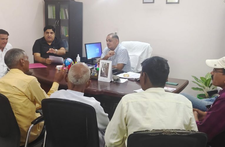 गन्ना किसानों को नहीं आनी चाहिए कोई भी समस्या, मिल प्रबंधन रखें ध्यान: सुशील राठी