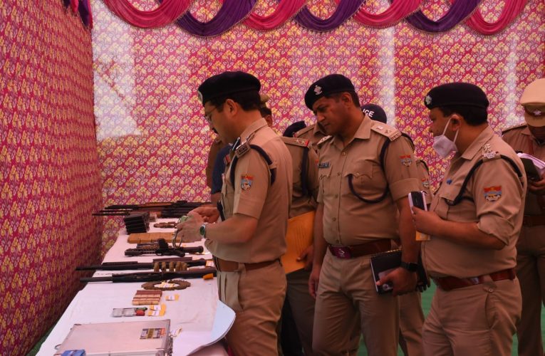 एसएसपी डाॅ योगेन्द्र सिंह रावत ने किया बुग्गावाला थाने का वार्षिक निरीक्षण, दिए गेट पर एक शिकायत पेटिका लगाने के निर्देश
