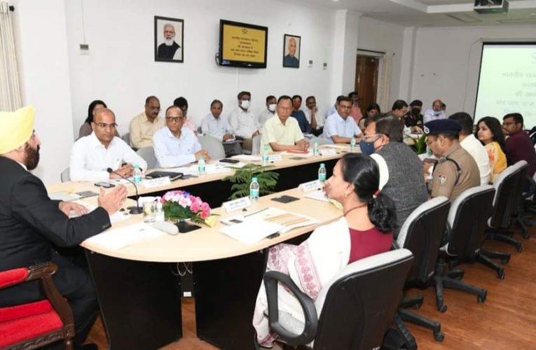 राज्यपाल ने की चार धाम यात्रा की तैयारियों की समीक्षा, कहा चारधाम यात्रा उत्तराखण्ड की सामाजिक, सांस्कृतिक व्यवस्था की पहचान