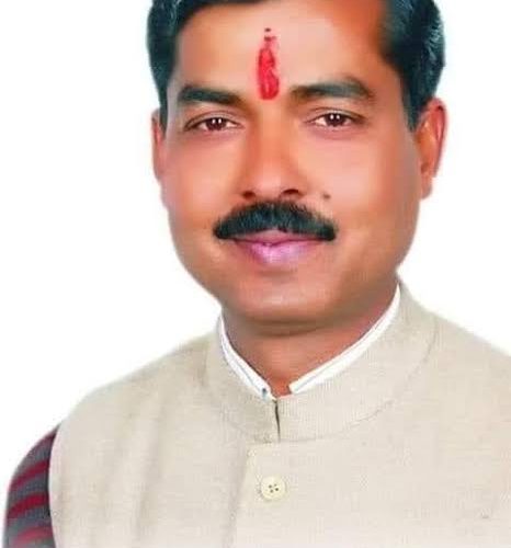 देश के विकास में पंचायतों की महत्वपूर्ण भूमिका: आदेश चौहान