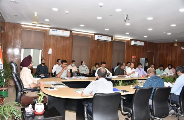 किसानों को उनके उत्पादों के लिए बाजार उपलब्ध कराया जाना आवश्यक, मुख्य सचिव की अध्यक्षता में सचिवालय में राज्य खाद्य सुरक्षा मिशन की कार्यकारी समिति की बैठक सम्पन्न हुई