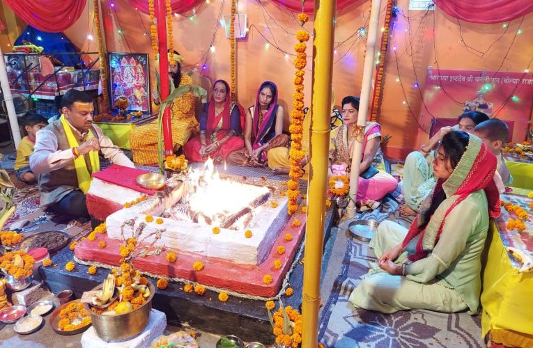 श्री कृष्ण वैदिक ज्योतिष संस्थान पर तीन दिवसीय माँ बगलामुखी महोत्सव का हुआ समापन, संतो से भक्तों ने लिया आशीर्वाद