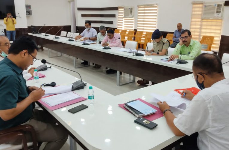 बाल एवं किशोर श्रम की रोकथाम के लिए प्रभावी कदम उठाये जाएं,  कलक्ट्रेट सभागार में बाल एवं किशोर श्रम उन्मूलन हेतु गठित जिला टास्क फोर्स समिति की बैठक आयोजित