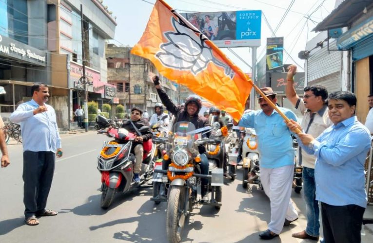 सपने उन्हीं के सच होते हैं, जिनके सपनों में जान होती है, शहर विधायक प्रदीप बत्रा व पूर्व राज्यमंत्री ठाकुर संजय सिंह ने नई टिहरी तक दिव्यांगों की राइडिंग को रुड़की चौक से झंडा दिखाकर किया रवाना
