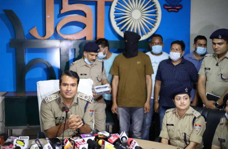 सेना के इंजीनियर से लूट करने वाला आर्मी का जवान गिरफ्तार, आंख में मिर्ची डालकर लूटे थे तीन लाख रुपये