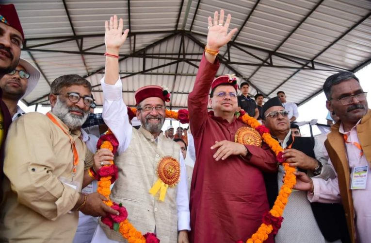 जीवन की उदासी, निरसता को दूर कर देता है खेल, सीएम धामी ने मिनी स्टेडियम पजिटीलानी , वि.ख. कालसी, देहरादून में आयोजित खेलकूद एवं सांस्कृतिक कार्यक्रम में प्रतिभाग किया