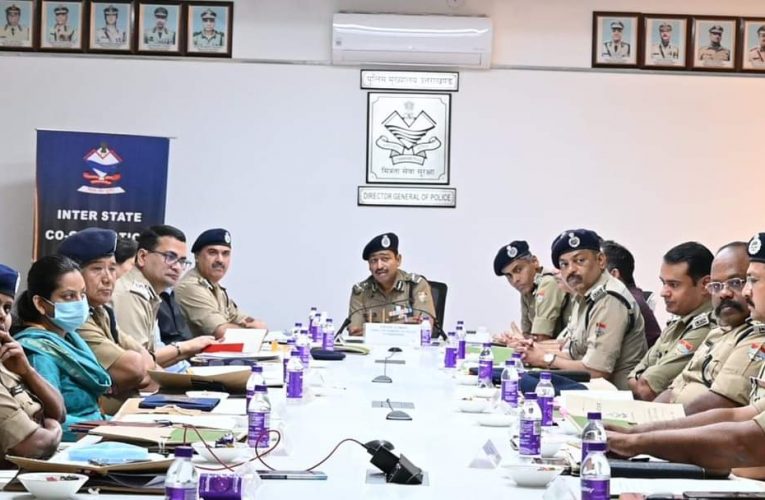 कावड़ यात्रा निर्विघ्न संपन्न कराने की तैयारियों में जुटा पुलिस प्रशासन, डीजीपी की अध्यक्षता में  पुलिस अधिकारियों की महत्वपूर्ण बैठक
