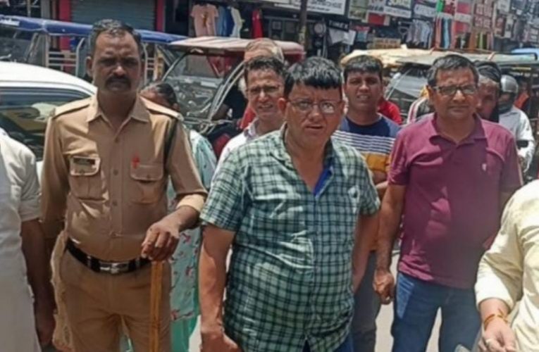 रुड़की में जीएसटी की टीम ने सिगरेट और गुटका कारोबारियों से पच्चीस लाख की टैक्स चोरी पकड़ी, चार टीमों ने एक साथ मारे छापे