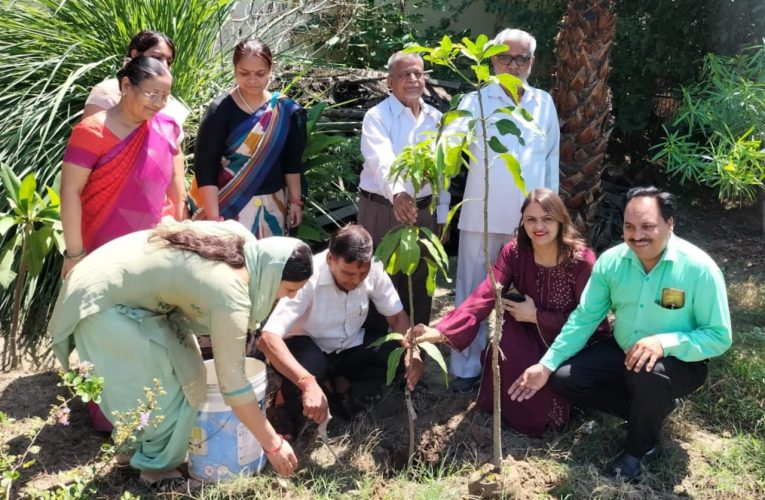 हमें अपने पर्यावरण की रक्षा के लिए वृक्षारोपण करना चाहिए: पूजा नंदा, हरेला पर्व के अवसर पर कन्या पाठशाला गणेशपुर में किया गया पौधारोपण