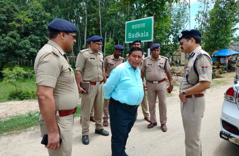 कांवड़ पर ड्रोन से रखी जा रही नजर, डीआईजी गढ़वाल व एसएसपी हरिद्वार ने किया सीमा से लगे चेक पोस्ट पर पहुंचकर निरीक्षण