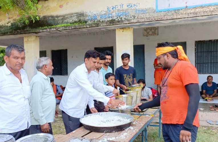 शिवभक्तों की सेवा करने से मनोकामना पूर्ण होती है: अनिल पाल, न्यू शिव कावड़ सेवा समिति इमलीखेड़ा की ओर जारी है शिविर, लोग कमा रहे पुण्य