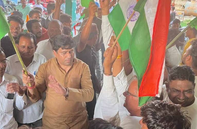 पीएम मोदी के नेतृत्व में एक वैभवशाली, गौरवशाली, शक्तिशाली और संपन्न और समृद्ध भारत का निर्माण हो रहा: मुनीश कुमार सैनी, कलियर में भाजपा कार्यकर्ताओं ने निकाली हर घर तिरंगा अभियान के प्रति जागरूकता रैली