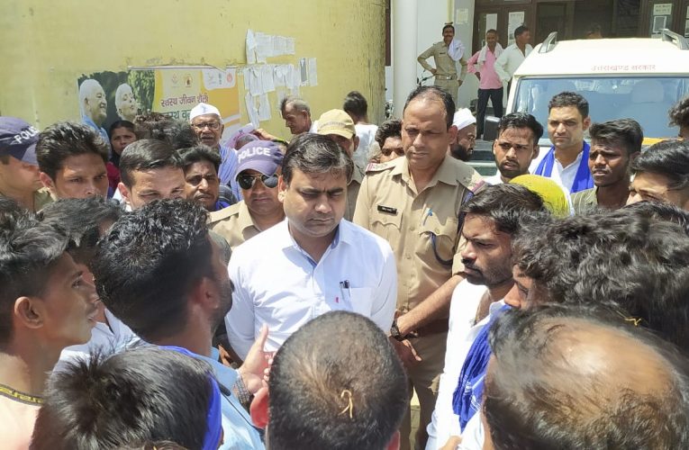 राजस्थान में छात्र की हत्या के आरोपी को फांसी की सजा की मांग को लेकर किया प्रदर्शन, एसडीएम के माध्यम से राष्ट्रपति को भेजा ज्ञापन