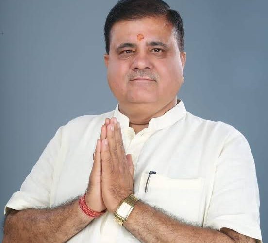 भाजपा प्रदेश अध्यक्ष महेंद्र भट्ट ने की अपनी नई टीम की घोषणा, क्षेत्रीय जातीय समीकरणों में संतुलन साधने के साथ महिला और युवा चेहरों को प्रतिनिधित्व दिया गया