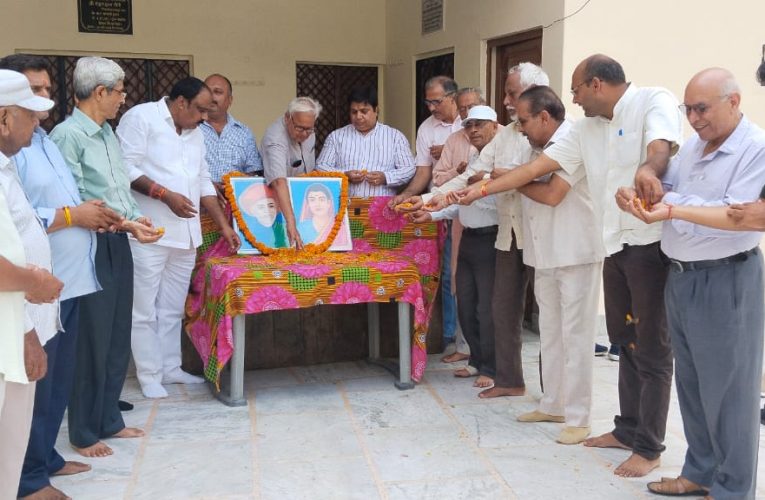 सैनी समाज ने राज्यपाल भगत सिंह कोश्यारी के खिलाफ किया प्रदर्शन, पद से हटाने की मांग की, कहा महापुरुषों का अपमान किसी कीमत पर बर्दाश्त नहीं