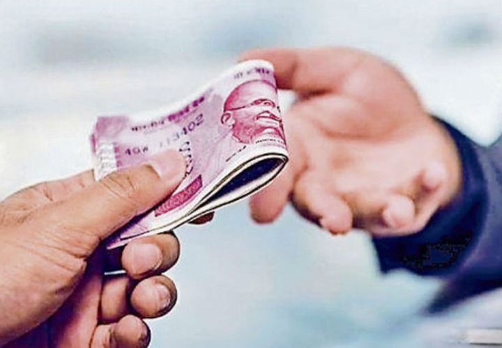 रुड़की: जेई पर रिश्वत मांगने का आरोप, पचास हजार रुपये की रिश्वत नहीं दी तो जेई ने दोबारा बना दिया ₹2.70 लाख का एस्टीमेट