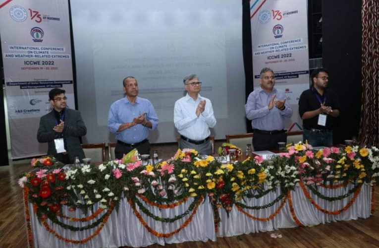 पर्यावरण परिवर्तन और आपदा प्रबंधन में कुल 96 शोध पत्र प्रस्तुत किए, आईआईटी रुड़की में ‘जलवायु और मौसम संबंधी चरम घटनाएं’ विषय पर आयोजित दो दिवसीय अंतर्राष्ट्रीय सम्मेलन का समापन