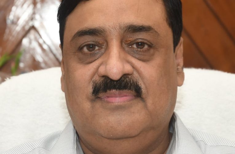 हरिद्वार में 26 को सार्वजनिक अवकाश की घोषणा, जिला निर्वाचन अधिकारी विनय शंकर पांडेय ने दिए आदेश