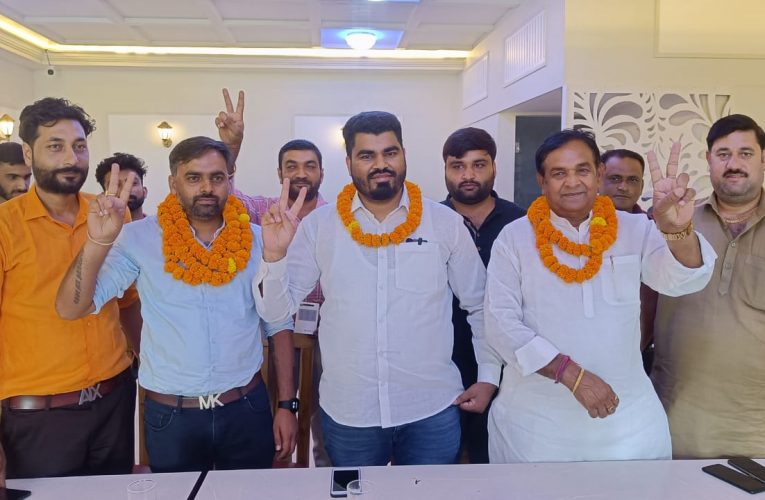 मानकपुर आदमपुर जिला पंचायत सीट से पिता के बाद पुत्र पर बसपा ने खेला दाव, सुभाष वर्मा ने कहा हार के डर से भाजपा बौखलाई हुई