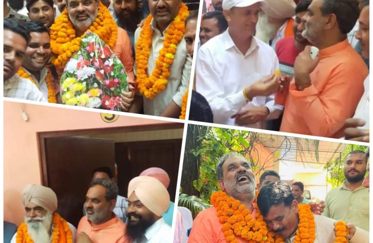 भाजपा के जिला पंचायत सदस्यों ने स्वामी यतीश्वरानंद से लिया आशीर्वाद, बोले- हरिद्वार की जनता के सहयोग से पहली बार भाजपा का बोर्ड बनने जा रहा