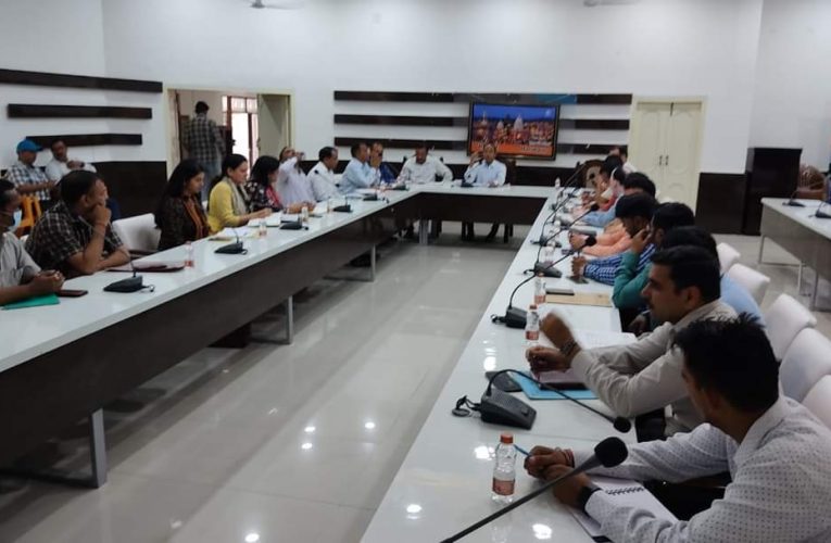 राजस्व संग्रहण में वृद्धि को स्टाम्प के मूल्य पत्र का उपयोग किया जाए
