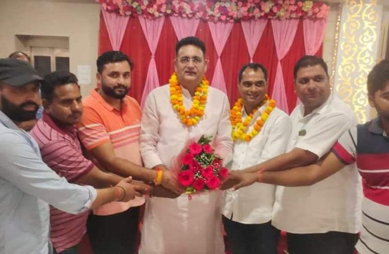 जिला पंचायत अध्यक्ष- उपाध्यक्ष के शपथ ग्रहण समारोह की तैयारियां पूर्ण, सीएम पुष्कर सिंह धामी और कैबिनेट मंत्री सतपाल महाराज के शपथ ग्रहण समारोह में शामिल होने की संभावना