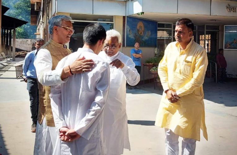 केदार सिंह फोनिया को कभी पद से चिपकने का लालच नहीं रहा, पूर्व कैबिनेट मंत्री केदार सिंह फोनिया का पार्थिव शरीर पंचतत्व में विलीन