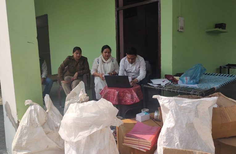 भगवानपुर: एसटीएफ और औषधि नियंत्रण विभाग की टीम ने छापेमारी कर पकड़ी नकली दवा बनाने की फैक्ट्री, फैक्ट्री को सील कर दो लोगों को लिया हिरासत में