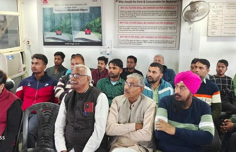 भाजपा कार्यकर्ताओं ने सुनी पीएम मोदी के मन की बात, भाजपा ओबीसी मोर्चा के प्रदेश मंत्री धीर सिंह बोले-  पीएम मोदी के ‘मन की बात’ से मिलती है प्रेरणा