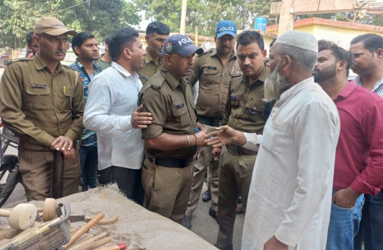 भगवानपुर में सयुंक्त टीम ने हटवाया अतिक्रमण, पुलिस ने 14 लोगों के खिलाफ की चालान कार्रवाई, दी चेतावनी