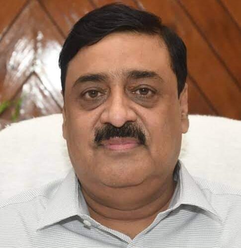 लंबे समय से सील कॉलोनियों को किया जाएगा ध्वस्त, अभी तक 250 से अधिक कॉलोनियों को सील किया जा चुका: डीएम पाण्डेय