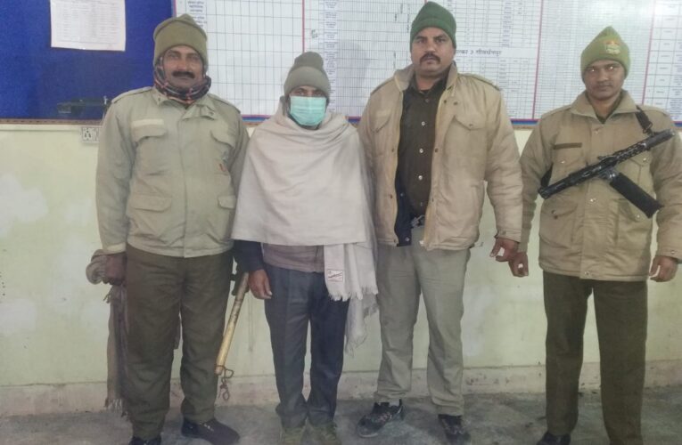 पांच हजार का इनामी गिरफ्तार