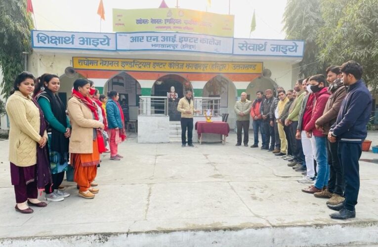 प्रधानमंत्री नरेंद्र मोदी की मां भारत के लिए हमेशा पूज्य रहेंगी: रचित अग्रवाल