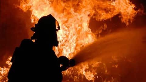 दिल दहला देने वाली घटना, एक ही परिवार के 5 लोग जिंदा जले, चूल्हे की चिंगारी से आग लगने की आशंका