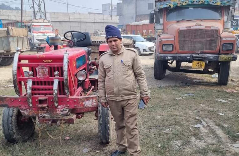भगवानपुर पुलिस ने अवैध खनन में ट्रक और टैक्टर ट्राली को किया सीज